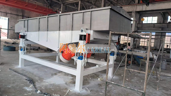 1800*4500mm 3 Decks Stainless Steel Linear Vibrating Screen untuk Herbal