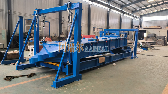1800*3600mm 3 Dek Sisi Akses Pintu Gyratory Screen untuk Klasifikasi Pasir Silikon Kering Gampang Repacing Screen