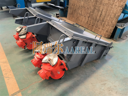High Efficiency Suspension Installation Motor Vibrating Feeder Machine Struktur kompak sederhana