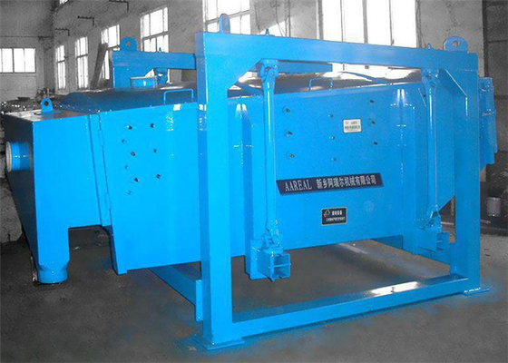 Kayu Chips Gyratory Screen Separator Bentuk persegi panjang Multi Deck Vibrating Screen