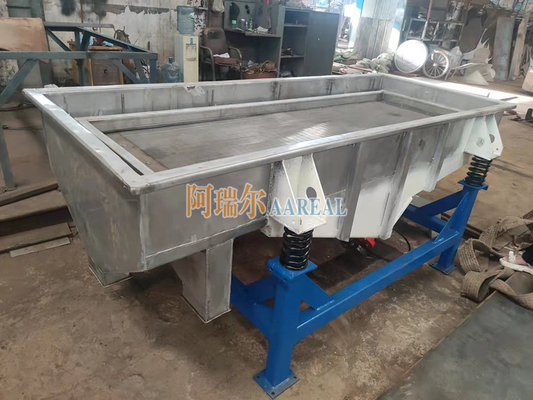 SUS Linier Motion Vibrating Screen Untuk Memisahkan Produk Kimia Penyaringan