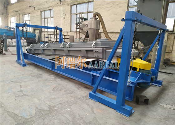 Baja tahan karat 1500*3000mm 1~4 Decks Soda Ash Gyratory Reciprocating Screener Industrial Separator Kapasitas besar Keakuratan skrining tinggi