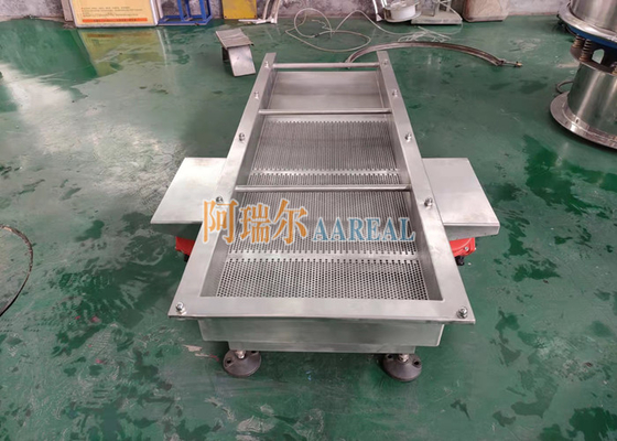450*1500mm Food Grade Stainless Steel Linear Vibrating Screen Untuk Soya Hitam